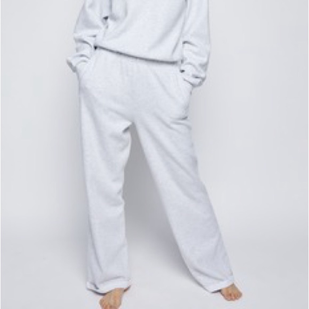 Skims Grey Straight Leg Sweatpants